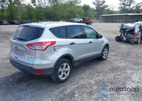 2016 Ford Escape S z USA, uszkodzony, nr VIN 1FMCU0F75GUC50435